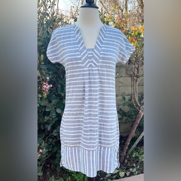 ATHLETA ~ Blue & White Striped “Barbados” Shift Dress ~Cute Stripe Blocking ~XXS - Picture 3 of 7